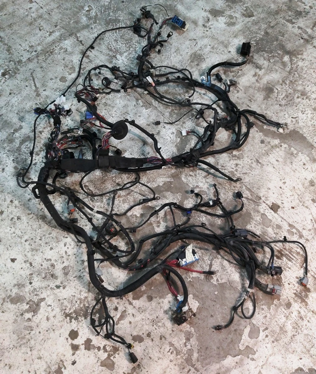 1 Електропроводка основна передня у частковому зборі Tesla Model X 2072447-00-A