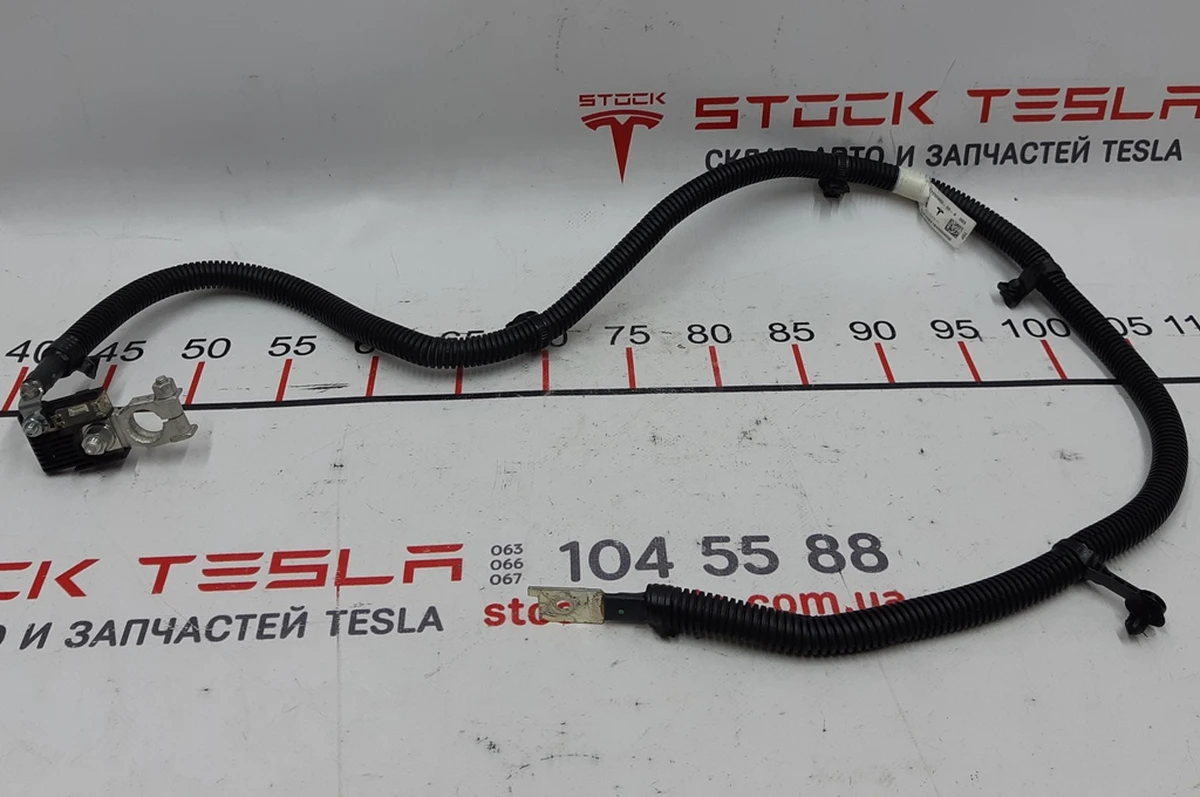8 Кабель АКБ 12V плюс AWD Tesla S REST 2092860-00-A