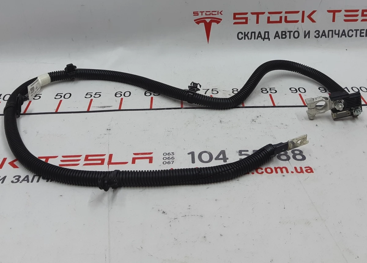 8 Кабель АКБ 12V плюс AWD Tesla S REST 2092860-00-A