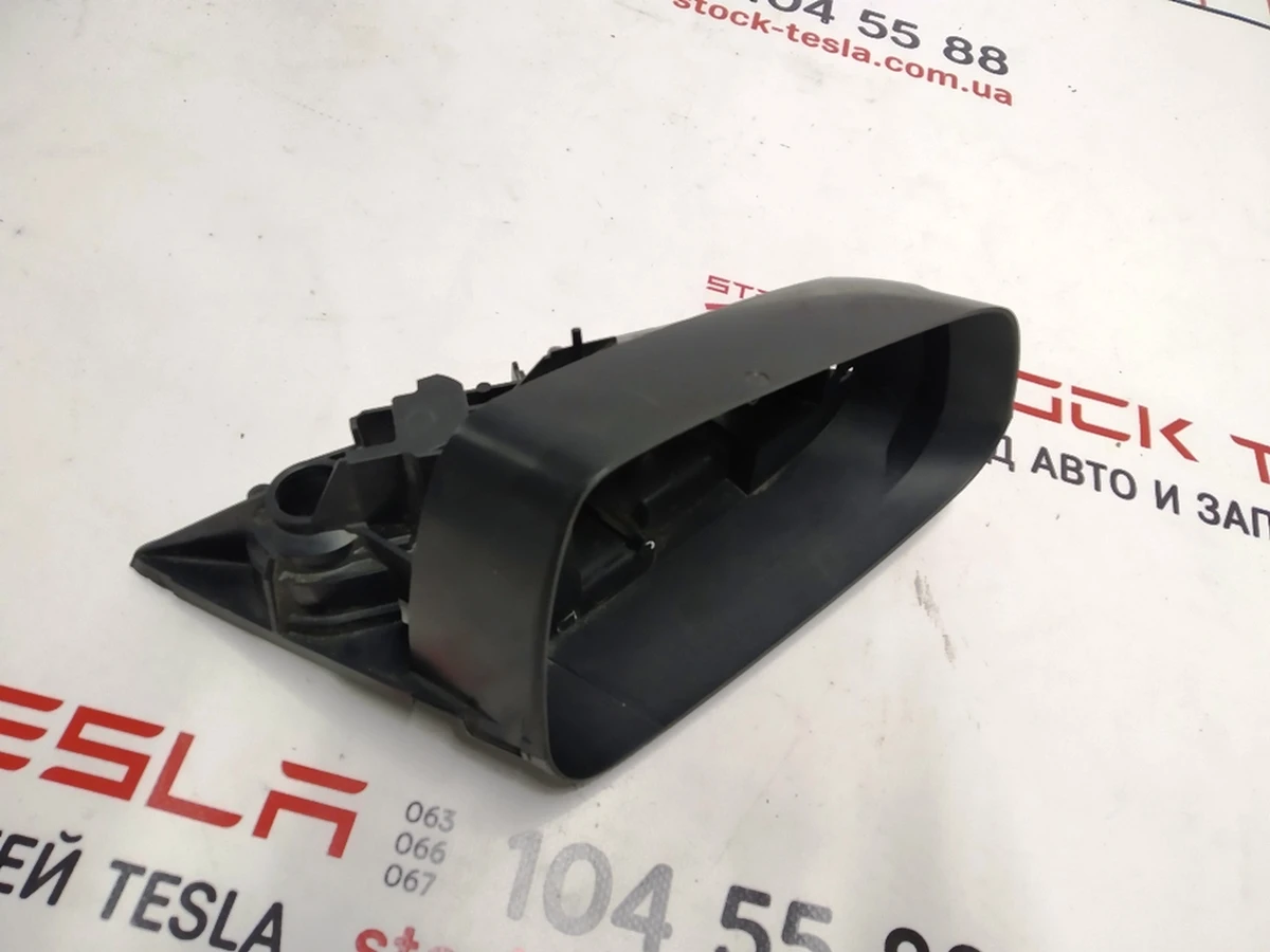 3 Корпус дзеркала зовнішнього правого Tesla model S, model S REST 1041318-00-G