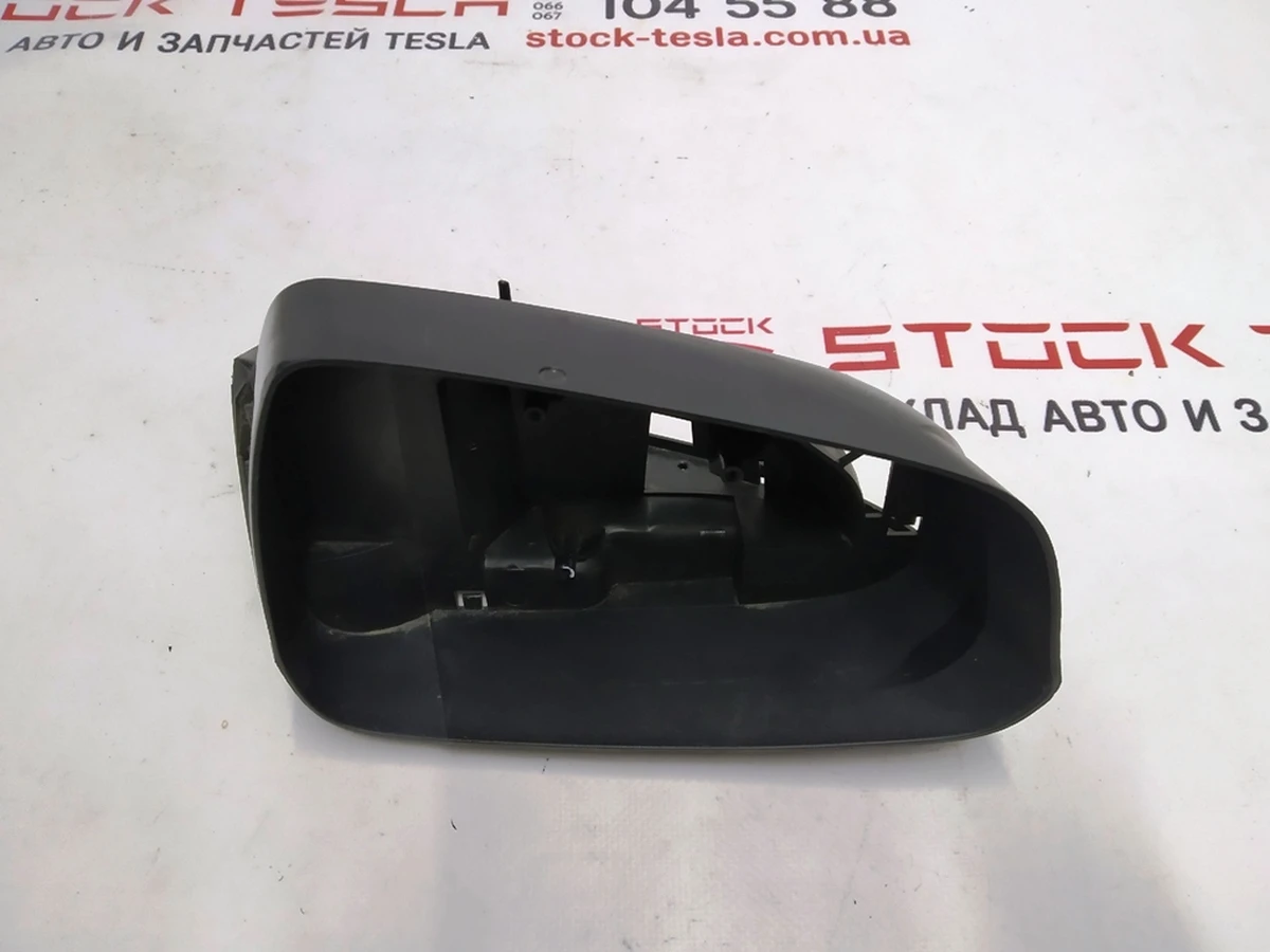 3 Корпус дзеркала зовнішнього правого Tesla model S, model S REST 1041318-00-G