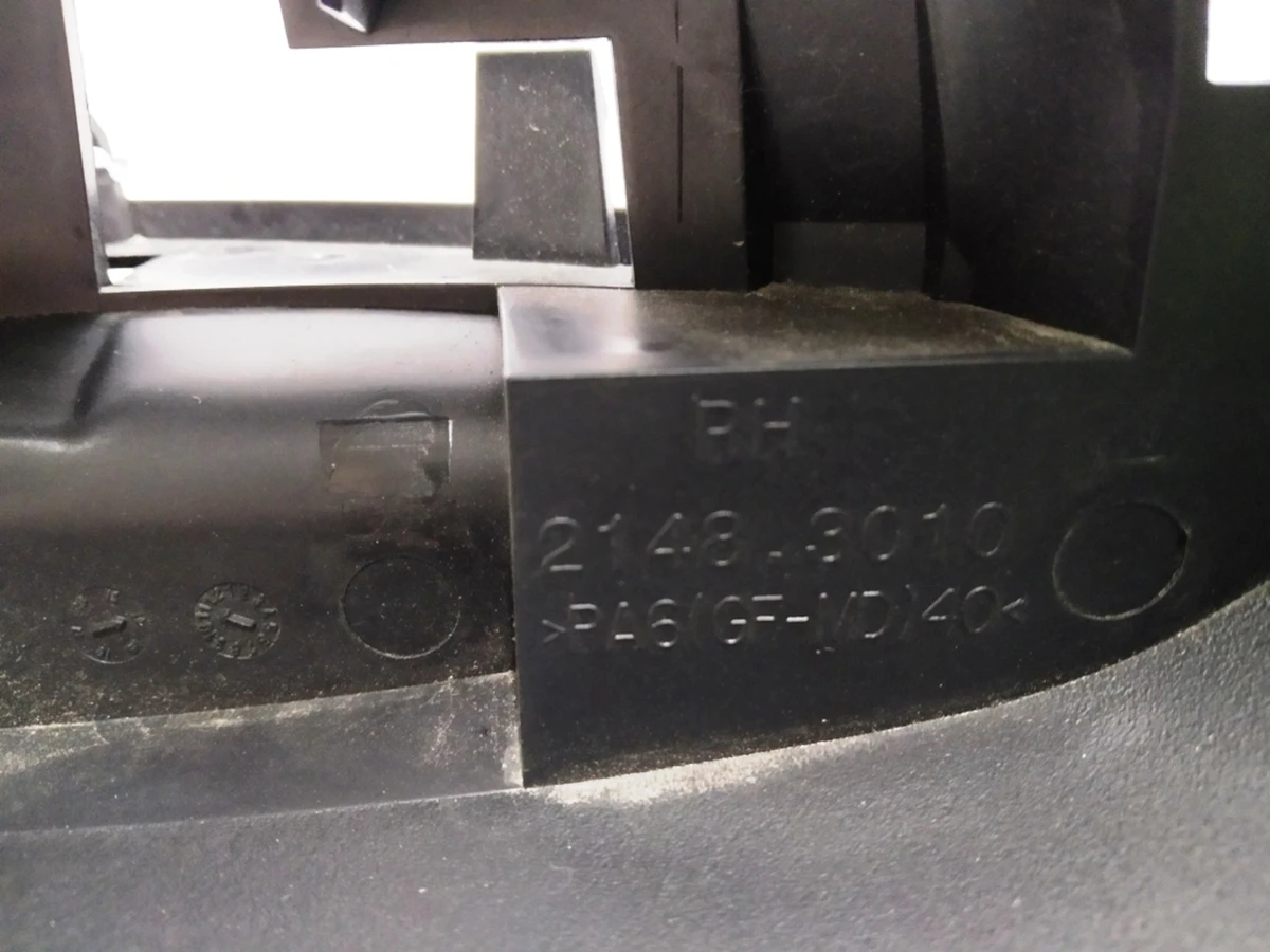 3 Корпус дзеркала зовнішнього правого Tesla model S, model S REST 1041318-00-G