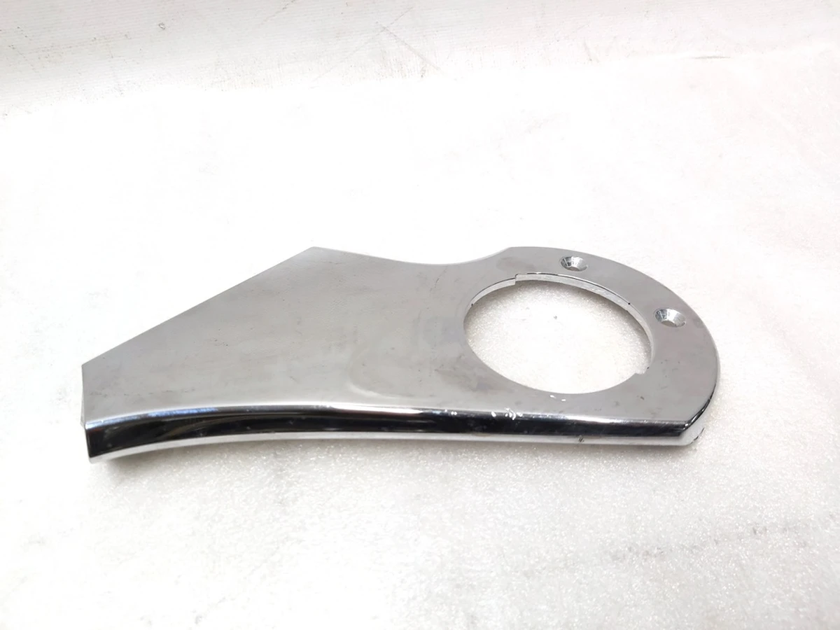 Накладка кронштейна дзеркала зовнішнього лівого верхня хром Tesla model X 1035180-00-I