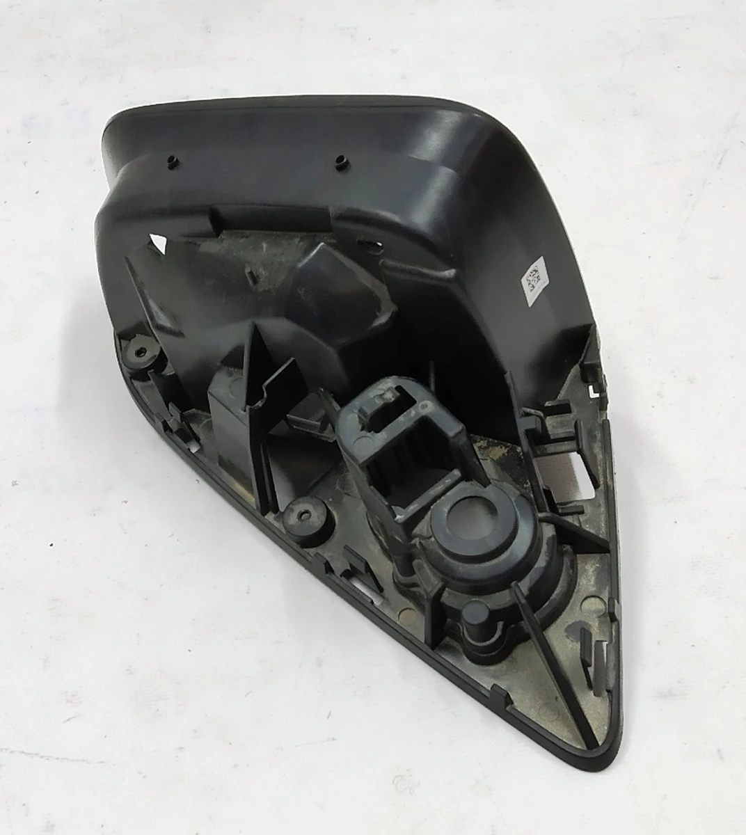 2 Корпус зеркала наружного правого Tesla Model X 1035181-00-J