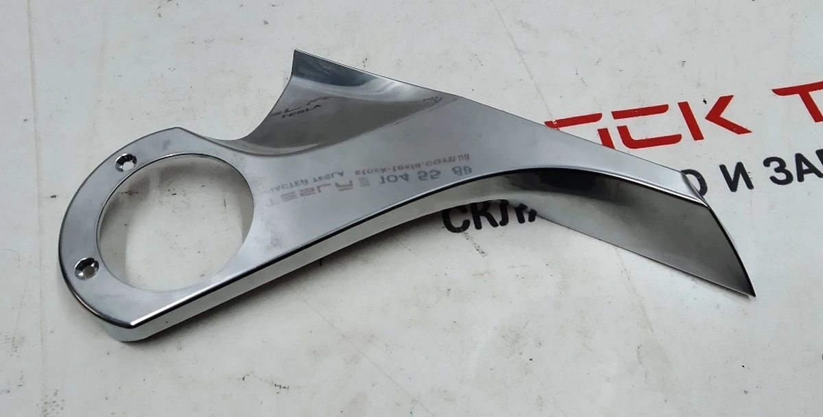 2 Cover of the mirror bracket, outer right upper 2287.3002 CHROME Tesla Model 3 1110778-00, 1592032-00