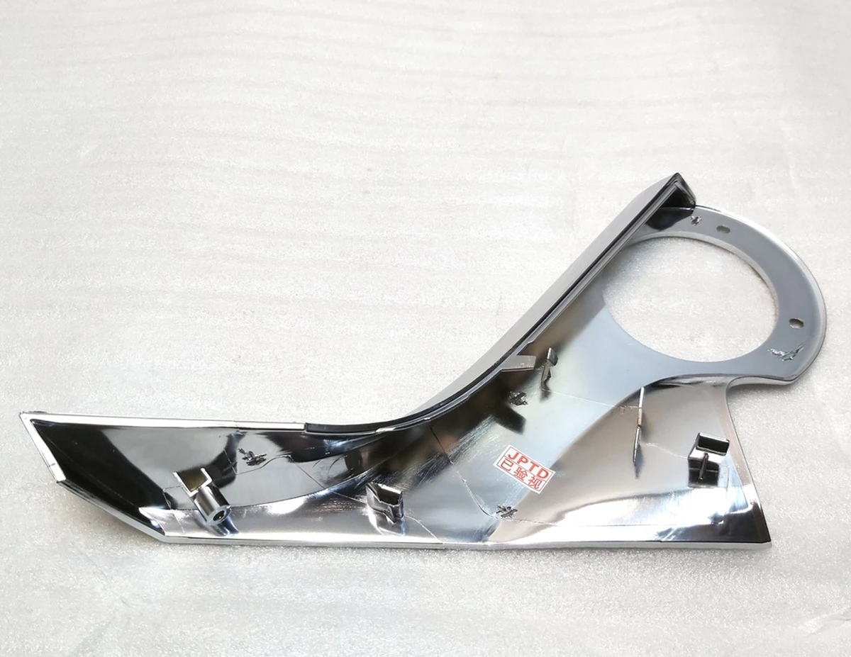 Cover of a mirror bracket outside left upper 2287.3001 CHROME Tesla Model 3 1110777-00, 1592031-000