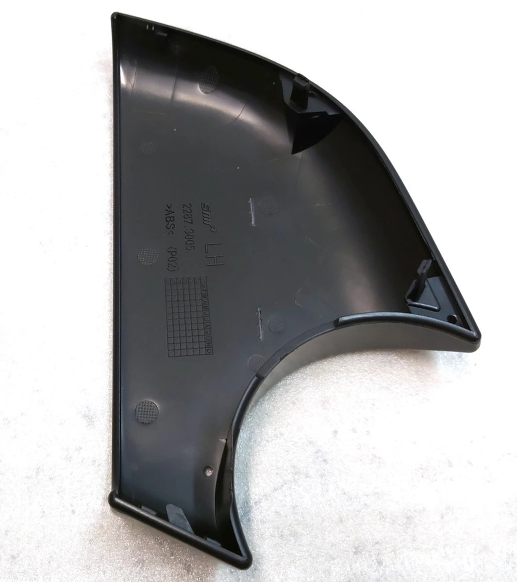 1 Накладка зеркала наружного левого нижняя 2287.3005 BLACK Tesla model 3 1110777