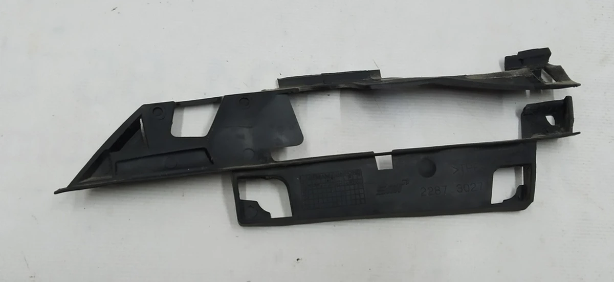 1 Left exterior mirror seal 2287.3027 Tesla Model 3 1110777-00, 1592031-00-F