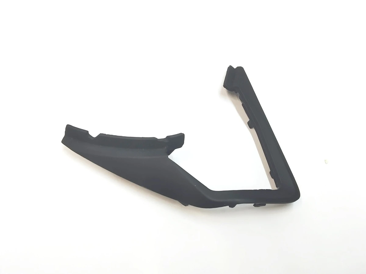 1 Накладка декоративная модуля управления (скролл на руле) левая Б/У Tesla model S, model S REST 1013242-00-K