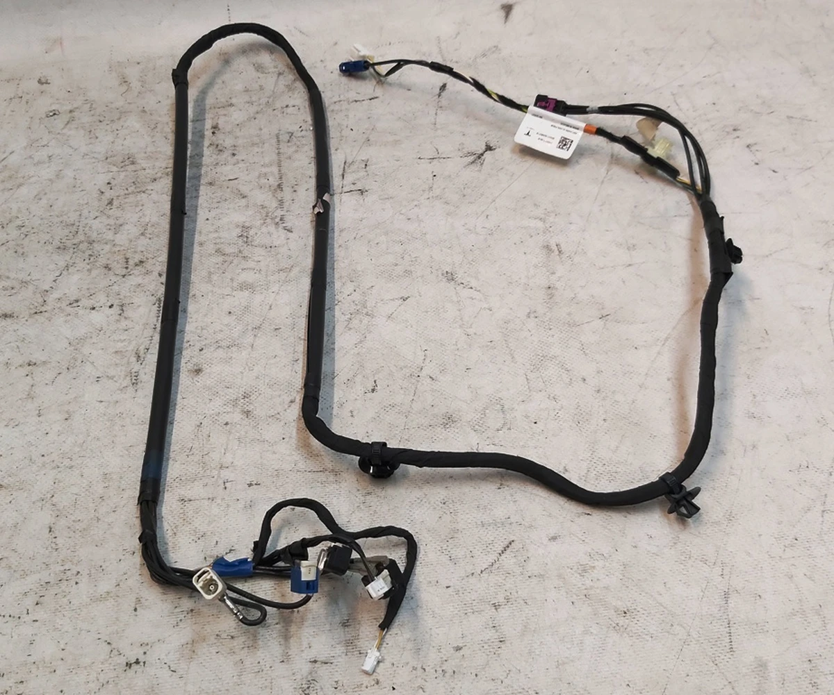 1 Электропроводка камеры и GPS модуля лобового стекла Tesla Model Y 2489057-00-B