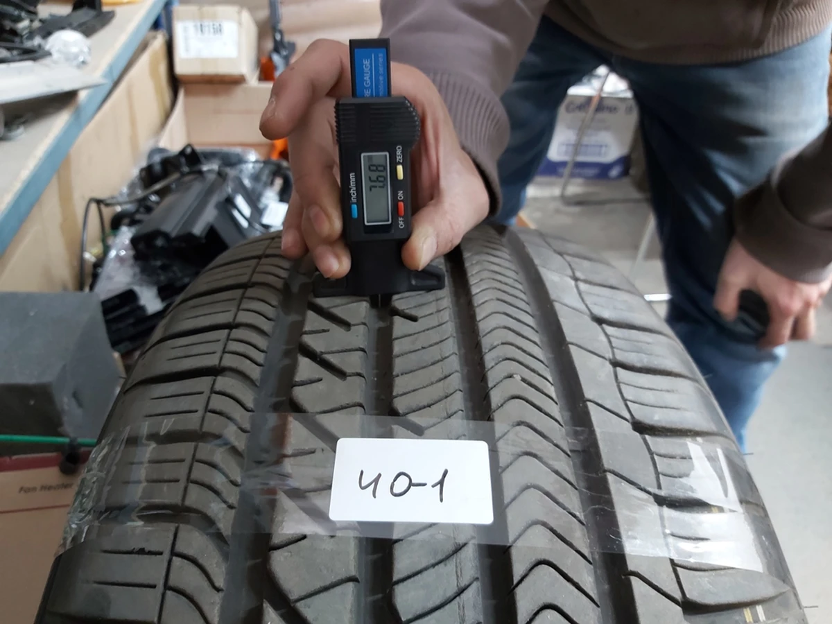 Tire GOOD YEAR EAGLE SPORT 255 / 50R20 109H Audi E-tron 2019 255 / 50R20 109H