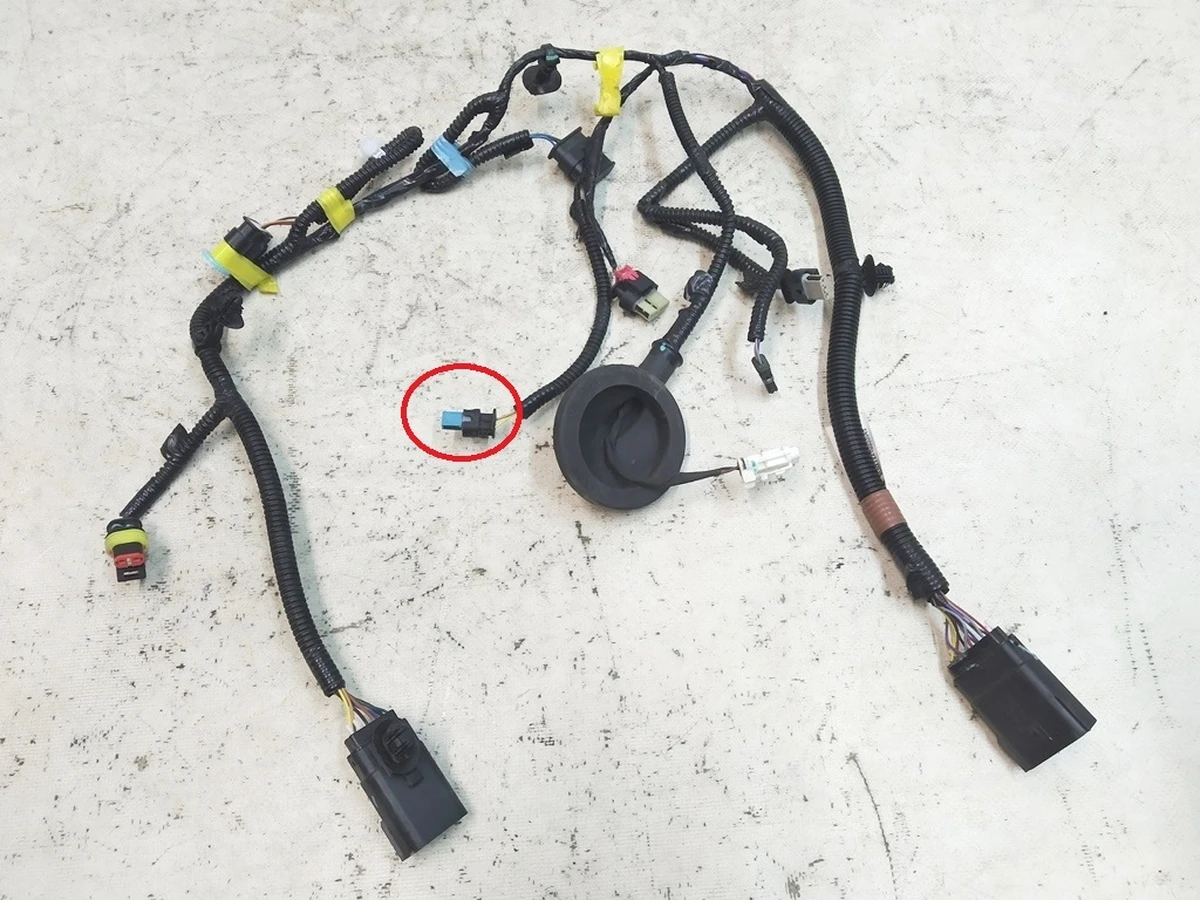 2 Електропроводка боксу переднього багажника (ванни) Tesla Model 3 2567961-03-C