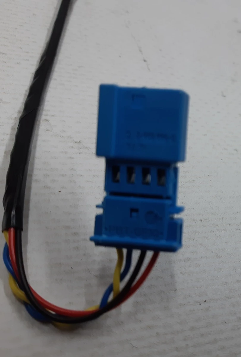 7 Електропроводка камери стійки-B зовнішньої лівої правої Tesla model 3 1092978-00-C 1100619-00-C