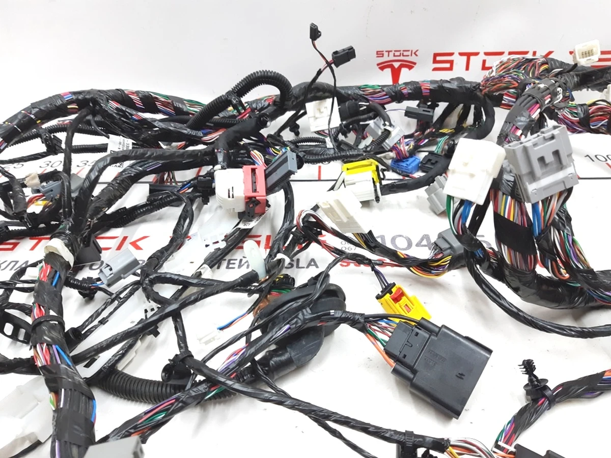 1 Електропроводка панелі приладів кузова (нижня) TASC2 EUNACP AWD Tesla model S REST 3004423-00-A