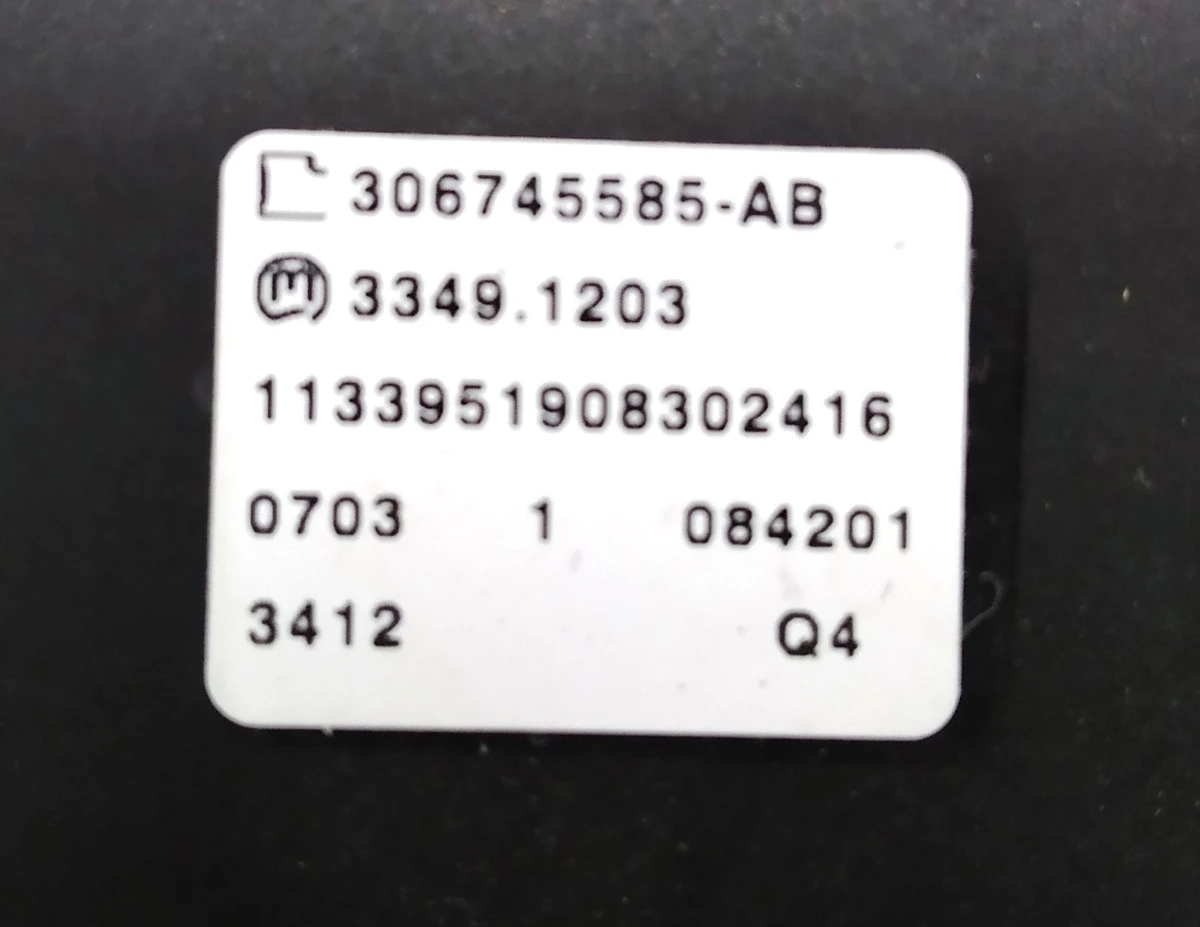 1 Driver Airbag Control Module Bolt Tesla Model S, Model S REST, Model X 306745585-ABZ