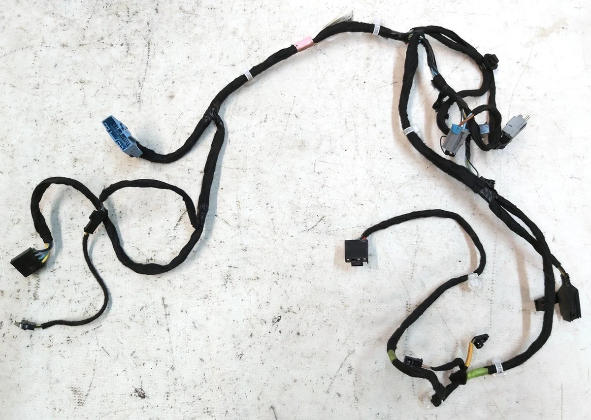 2 Електропроводка центральної консолі PREMIUM із пошкодженням Tesla model 3 3067956-00-A