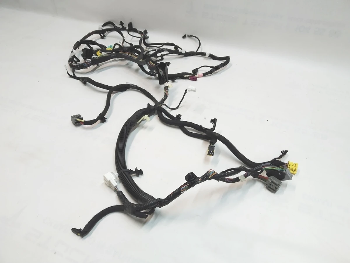 1 Электропроводка инструментальной панели (торпедо) RWD Tesla Model 3 3067960-00-B