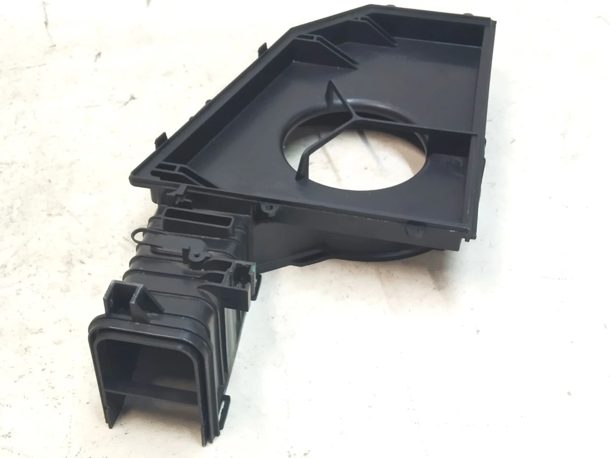 1 Улитка вентилятора печки (климатической установки) верх Tesla Model X 1116133-00-B