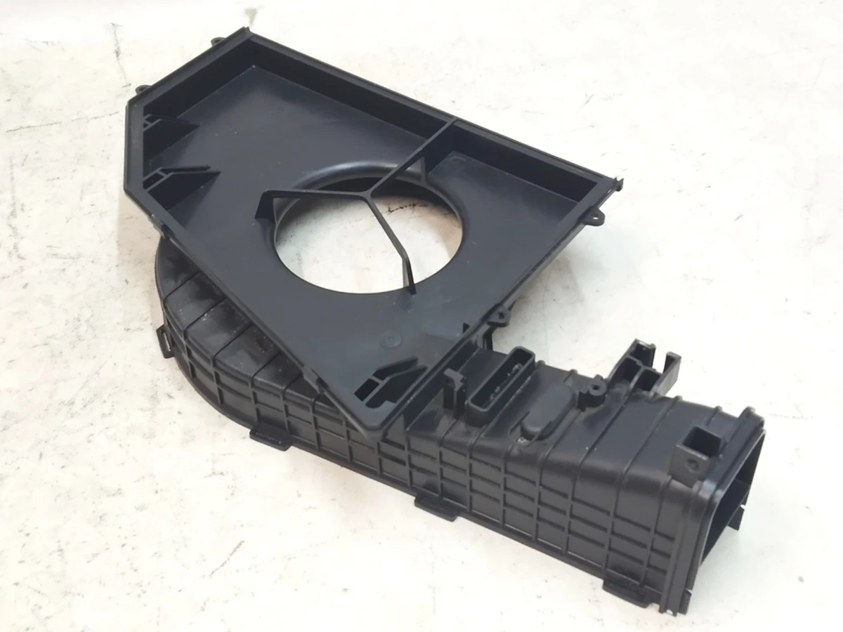 1 Улитка вентилятора печки (климатической установки) верх Tesla Model X 1116133-00-B