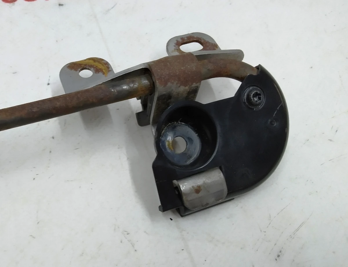 2 Упор спинки подвійного лівого сидіння 2-го ряду в зборі з кронштейнами кріплення Tesla model X 3123713-03-A