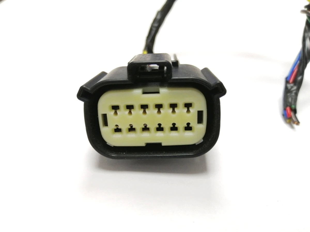 Роз'єм (фішка) 33472-1201 Junction Box x100/12pin Tesla model X 1049678-00-H