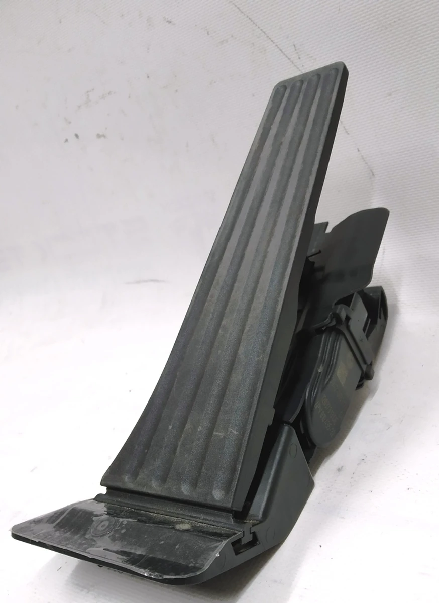 Accelerat.pedal module, manual gearbox BMW i3 35426853176
