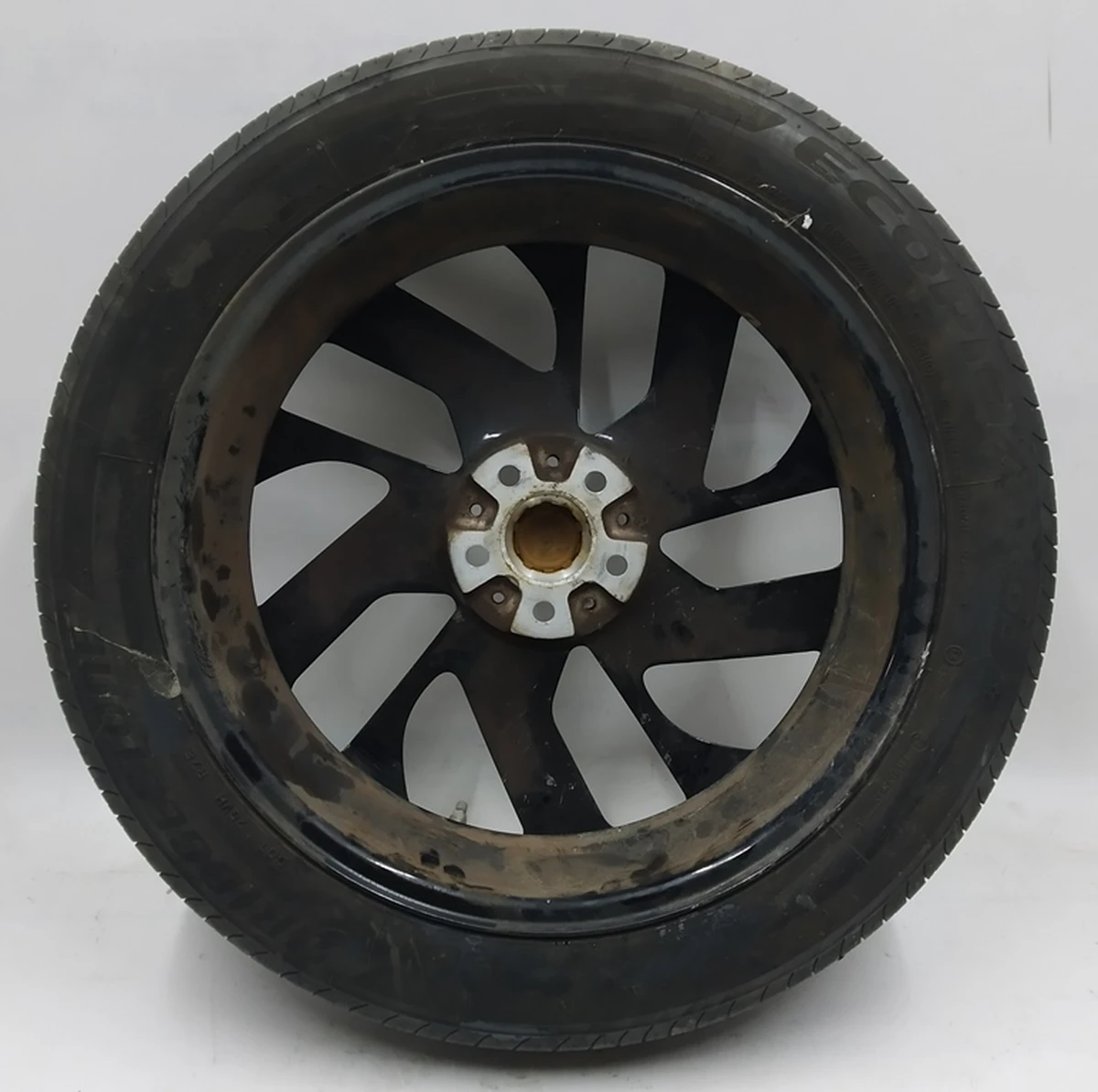 Колесо в сборе(диск,шина,датчик,колпачёк) с повреждением BMW I3 36116852054