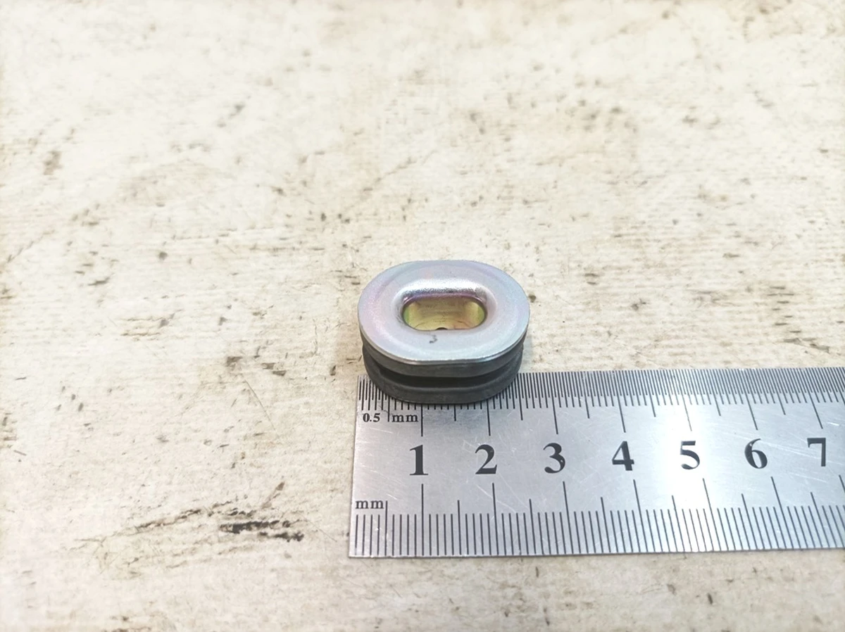 Bushing support oval wiper motor Audi E-tron 3B9998754