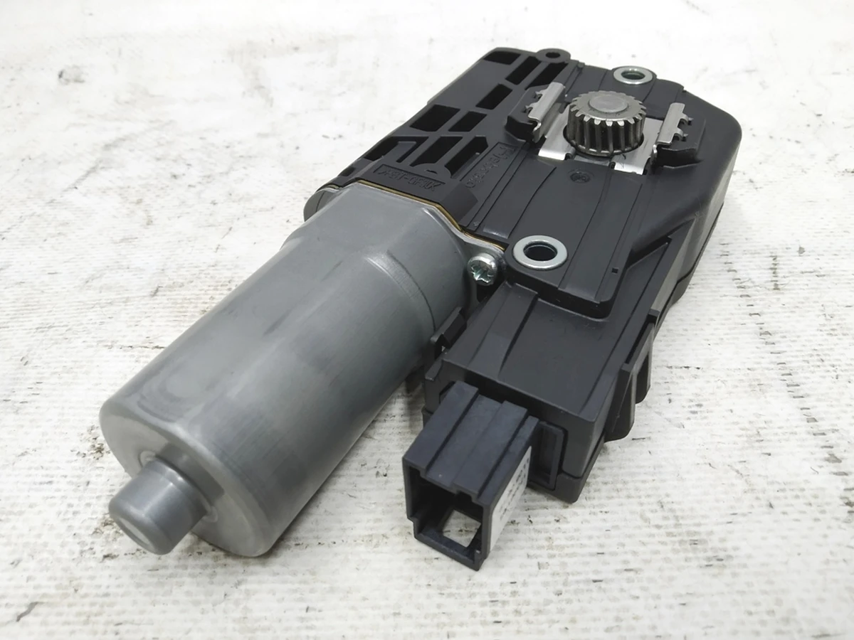 Sliding sunroof motor front and rear Audi E-tron 3G5877795