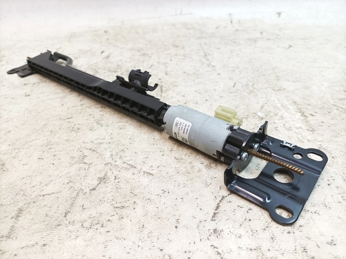 Front left seat moving mechanism with motor 0390204164 assembly Audi E-tron 3Q0881183A