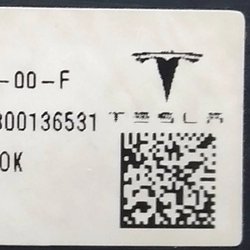 1 Блок регулювання положення сидіння водія Tesla Model 3, Model Y 1098529-00-F