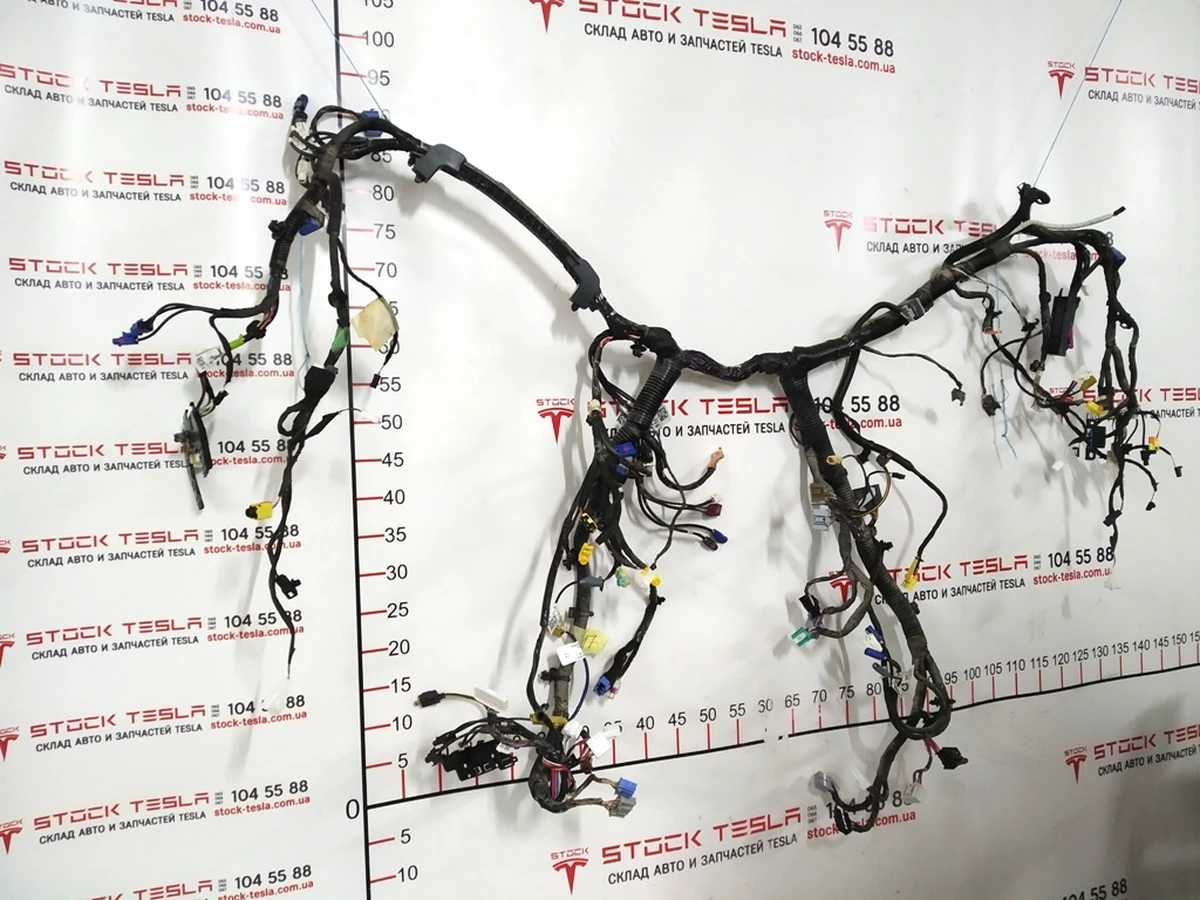 1 Електропроводка інструментальної панелі (торпедо) Premium Tesla Model X 4082436-00-A