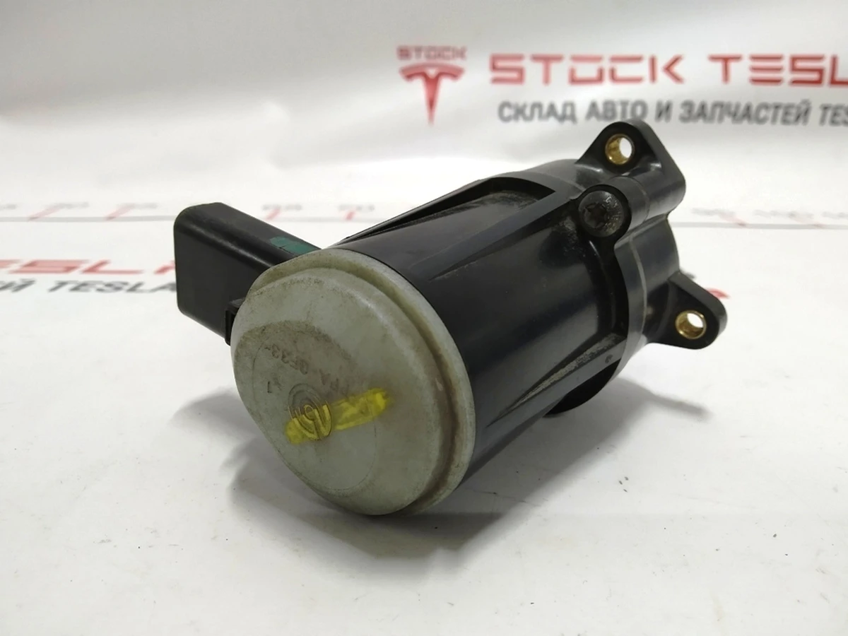 1 Моторчик супорта гальма стоянки BREMBO 40C07812 40C0741 з пошкодженням Tesla Model S, Model S REST, Model X 1021252-00