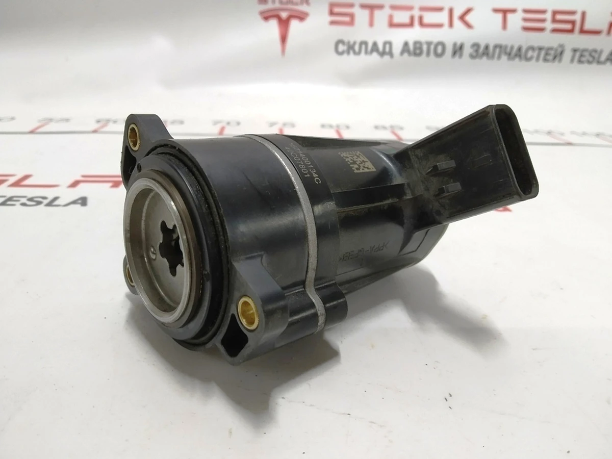1 Моторчик супорта гальма стоянки BREMBO 40C07812 40C0741 з пошкодженням Tesla Model S, Model S REST, Model X 1021252-00
