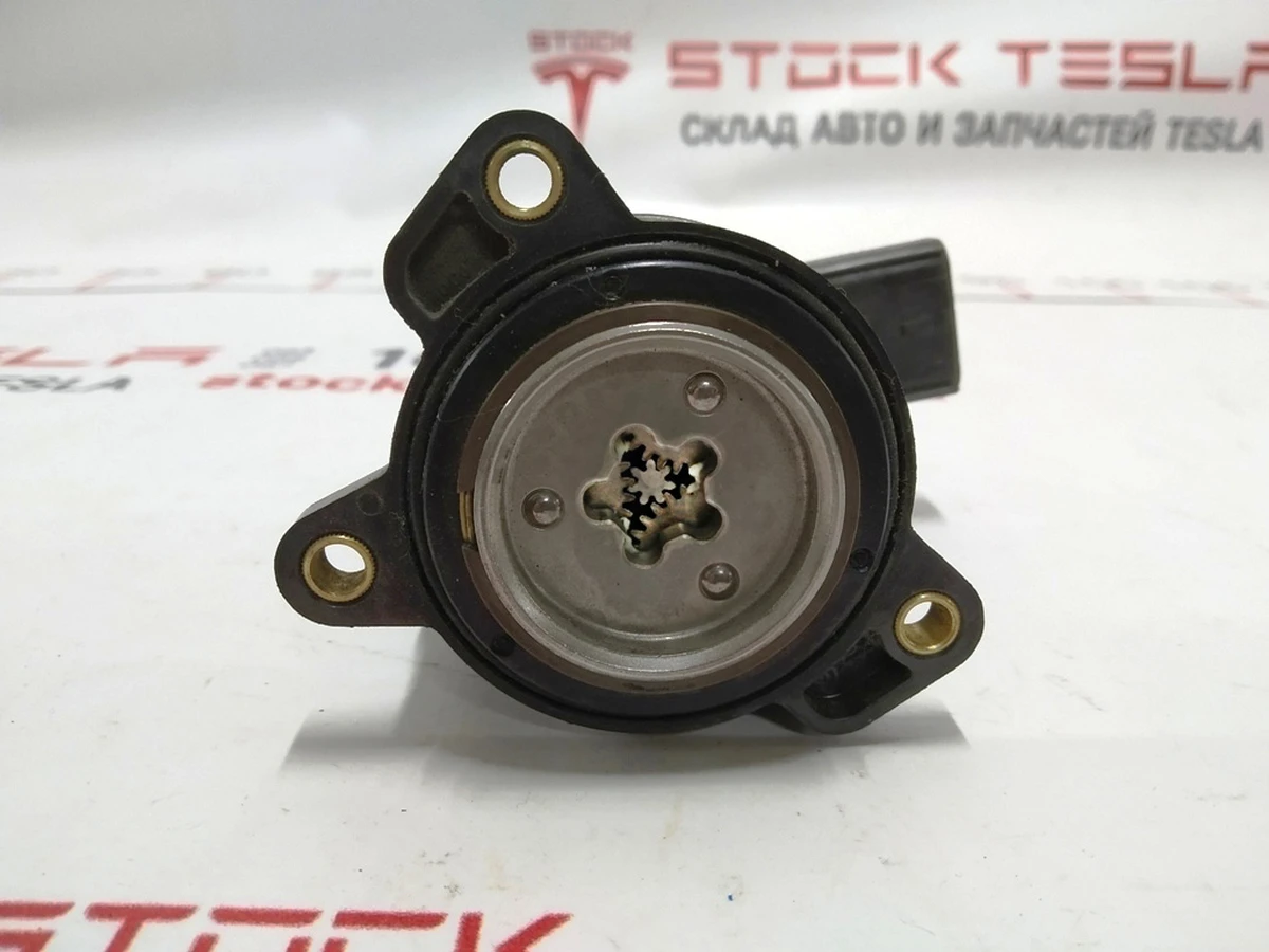 1 Моторчик супорта гальма стоянки BREMBO 40C07812 40C0741 з пошкодженням Tesla Model S, Model S REST, Model X 1021252-00