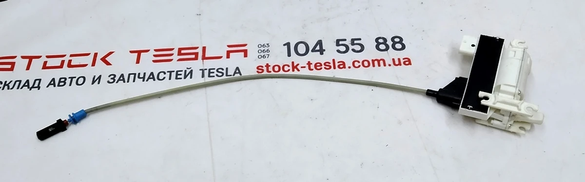 5 Door lock retractor, front right Tesla model X 1126200-00-B