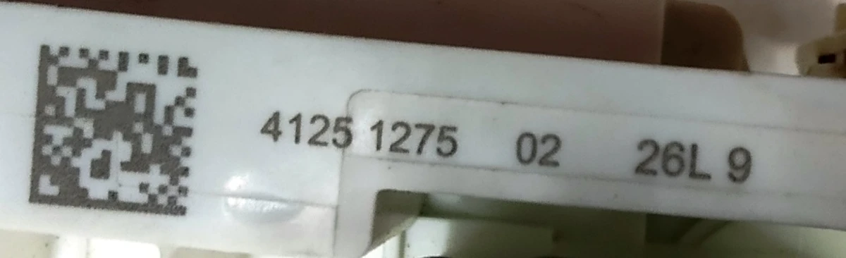 5 Door lock retractor, front right Tesla model X 1126200-00-B