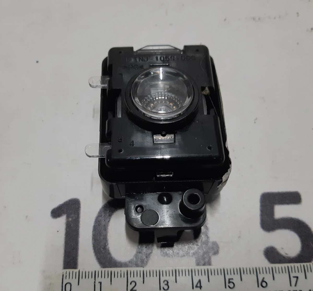 5 Фонарь подсветки салона задний лев прав Tesla model S, model S REST 1002484-00-C