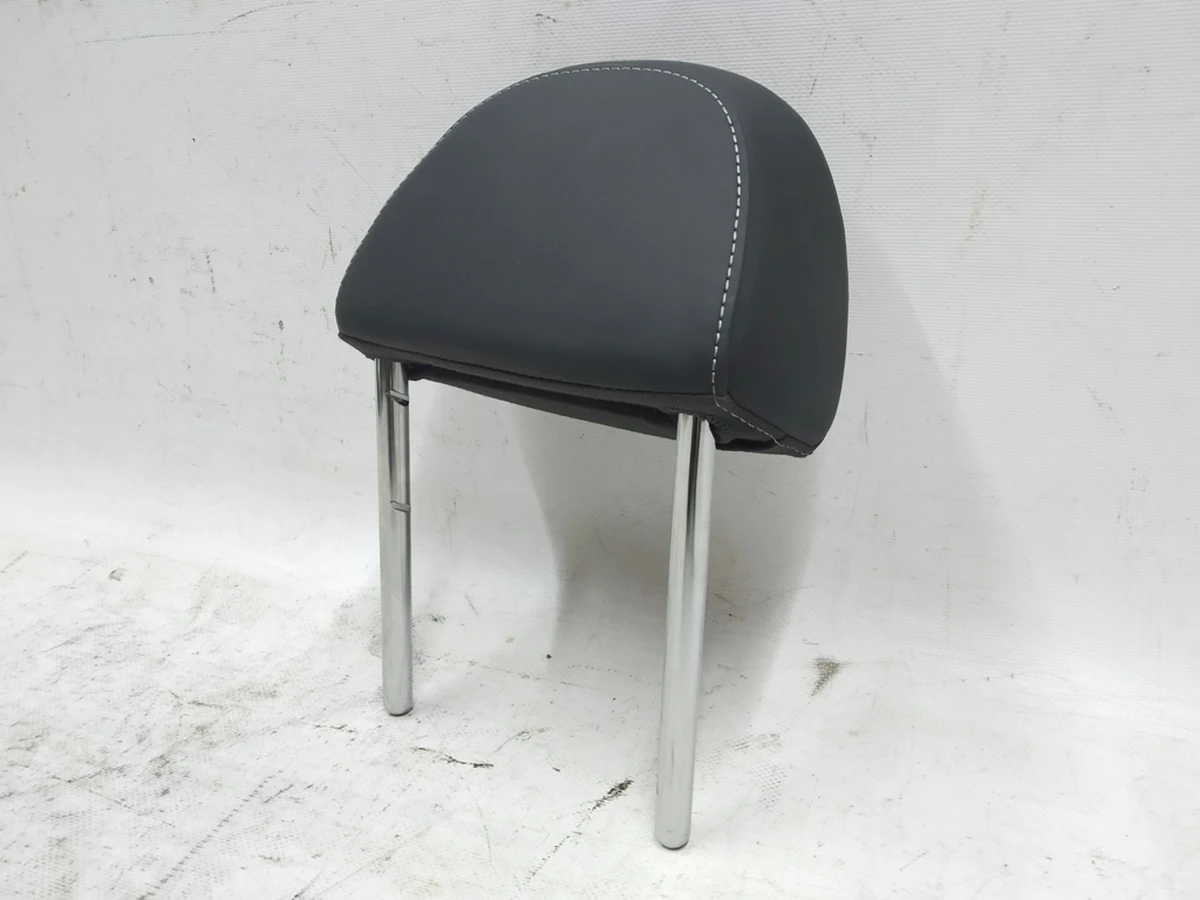 Підголовник другого ряду з оббивкою шкіра регульований SLI лівий правий Audi E-tron 4K0885901