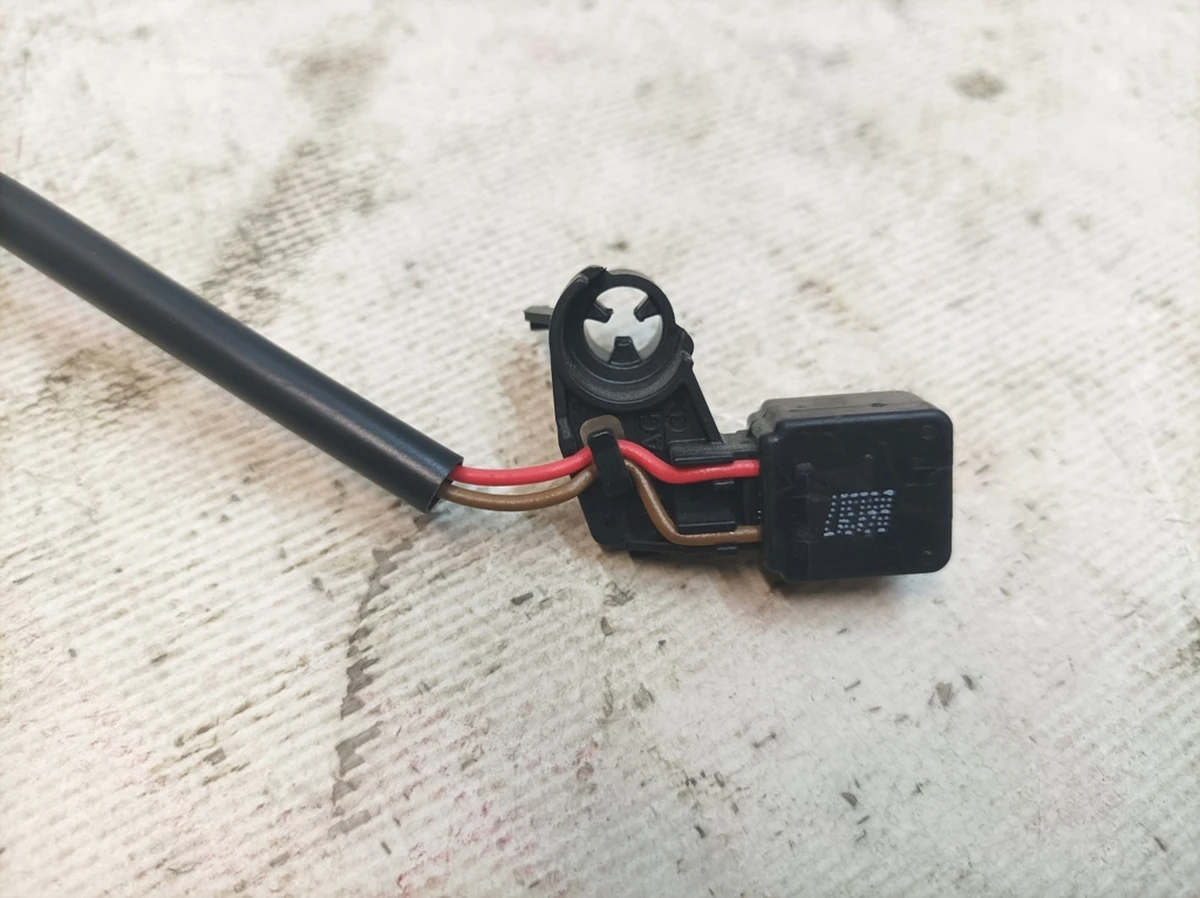 Seat belt warning system harness with position sensor right Audi A7 4K0971365C