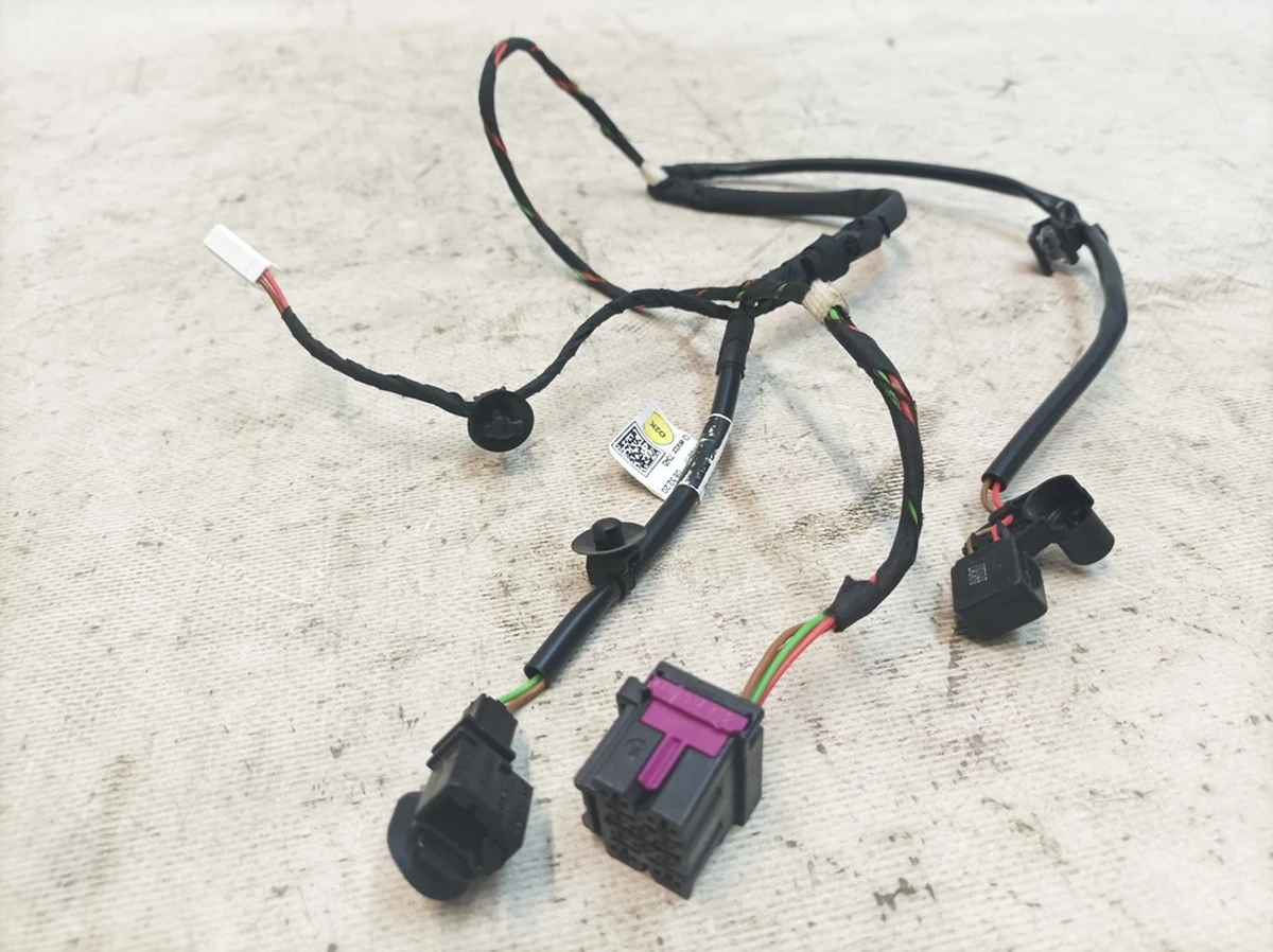 Seat belt warning system harness with position sensor right Audi A7 4K0971365C