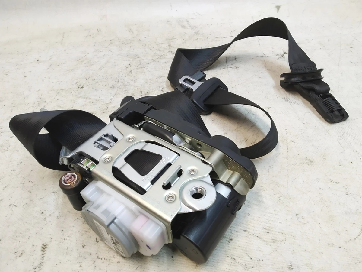 Seat belt front right with damage Audi A7 4K8857706B