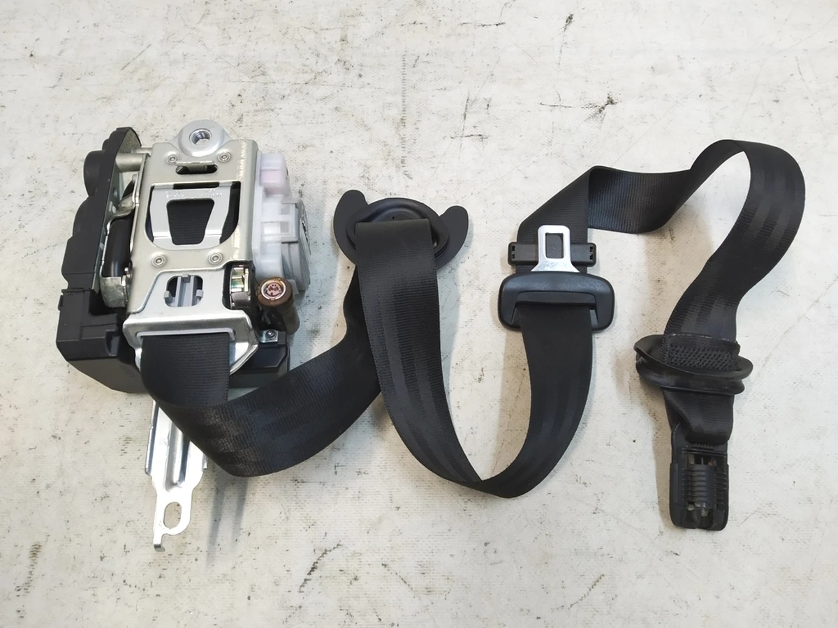 Seat belt front right with damage Audi A7 4K8857706B