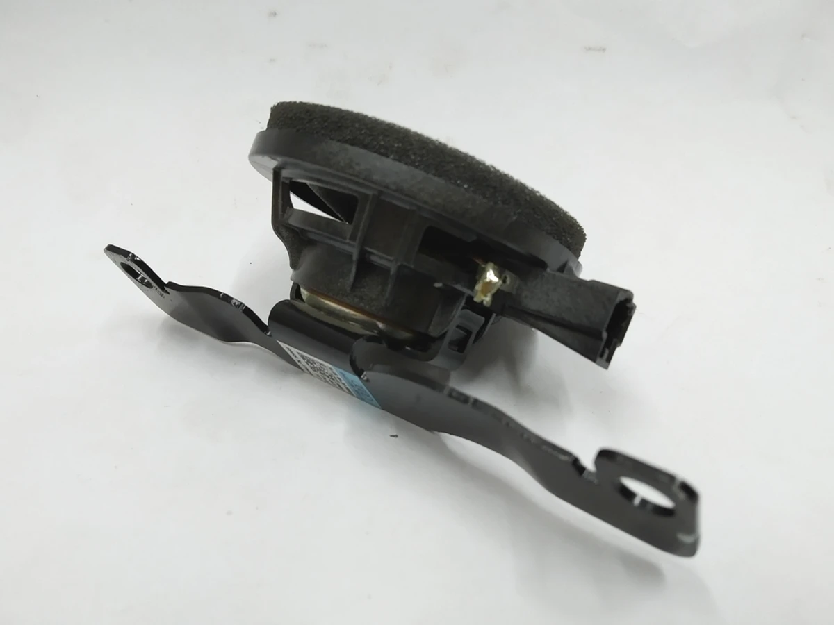 Динамик высокочастотный стойки A с кронштейном правый Audi E-tron 4KE035399A