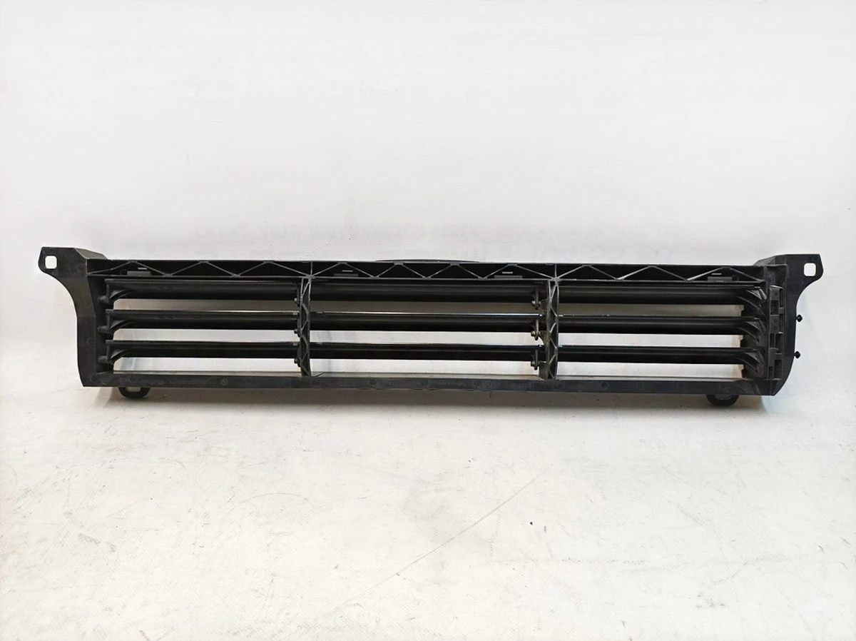 Lower radiator shutters Audi E-tron 4KE121223