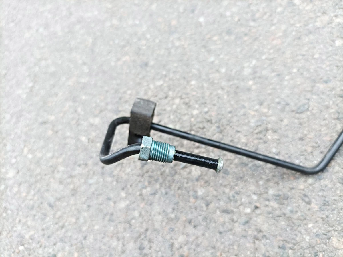 Трубка гальмівна задня права Audi E-tron 4KE614742D