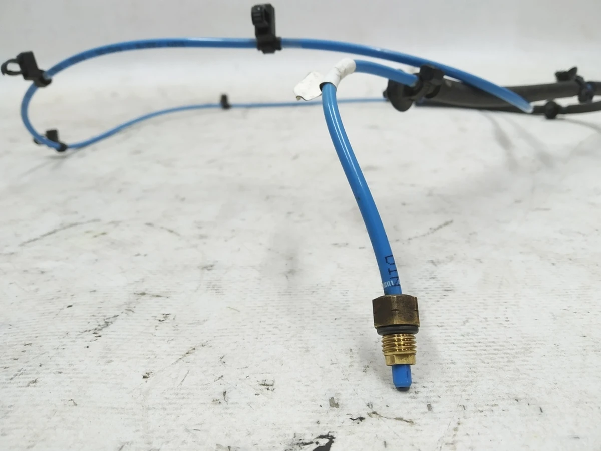 Трубопровід пневмосистеми 4ММ синій Audi E-tron 4KE616712D