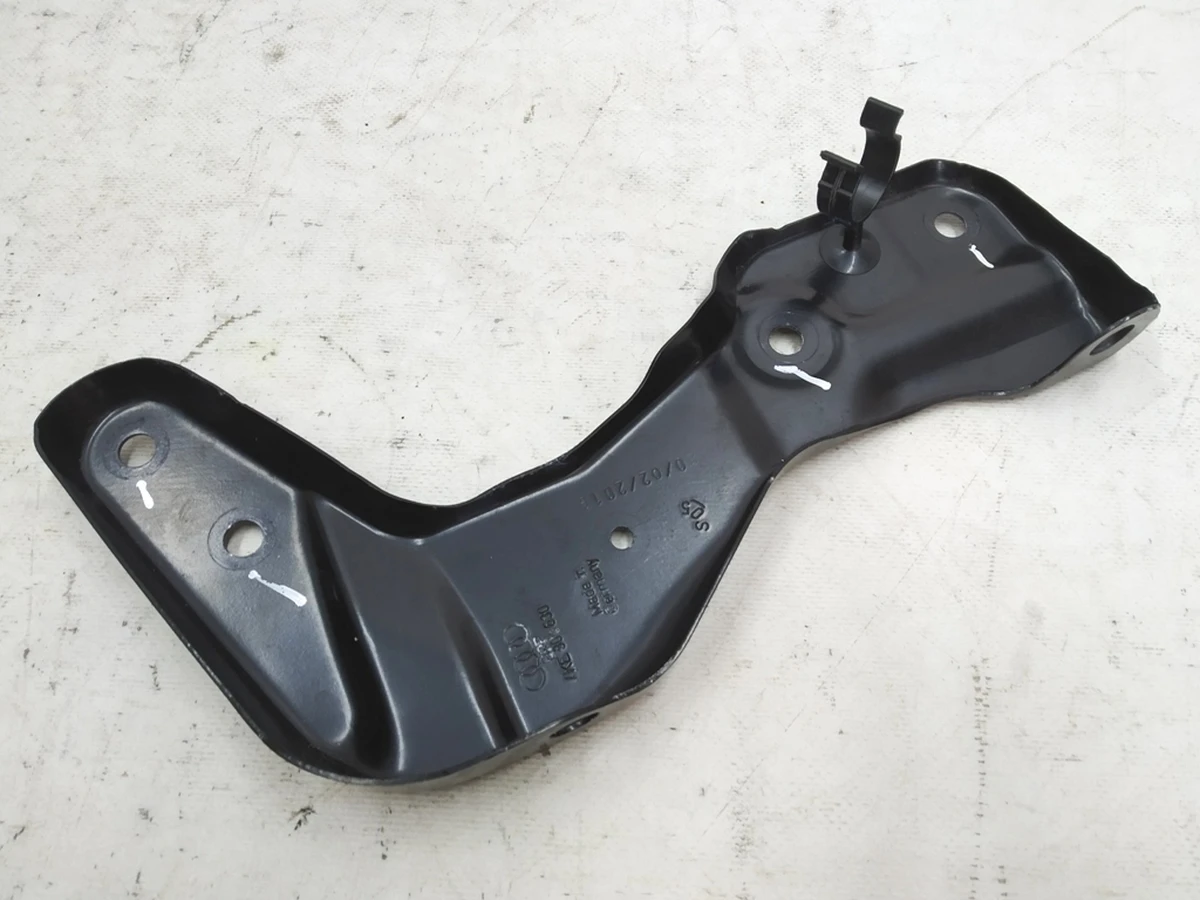 Bracket HV battery right Audi E-tron 4KE801630