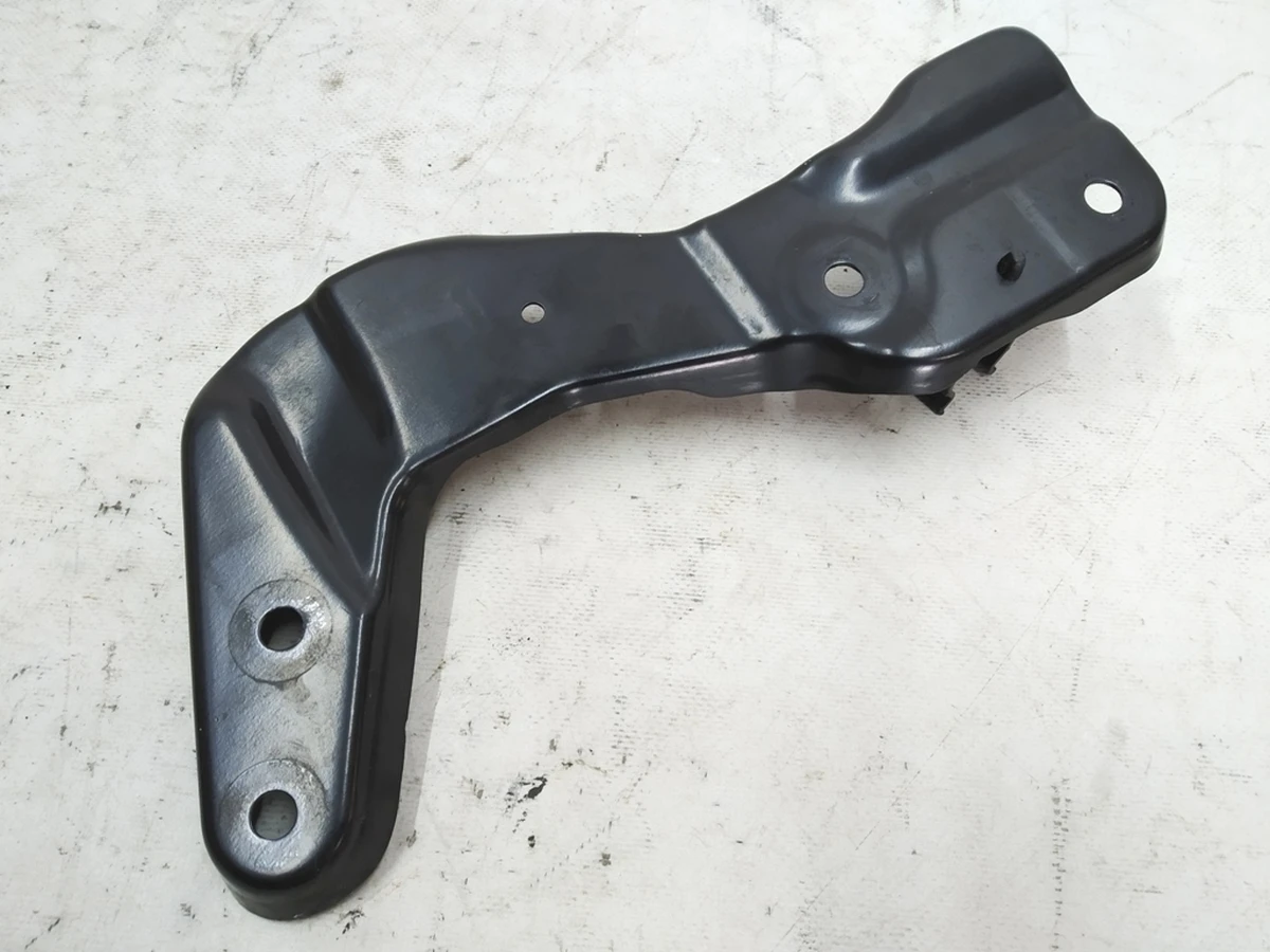 Bracket HV battery right Audi E-tron 4KE801630