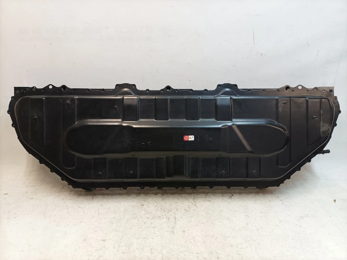 Верхня частина корпусу високовольтної АКБ у зборі Audi E-tron 4KE802909